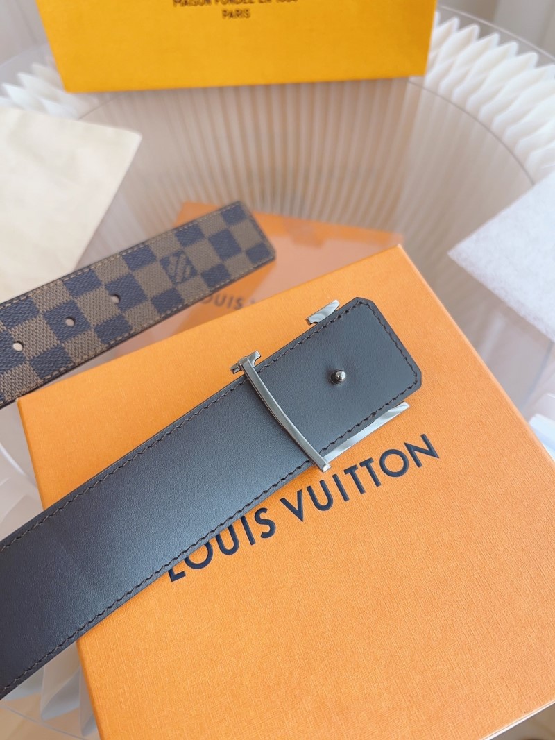l0vis Vvtt0n belts